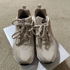 Nike Air Max 200